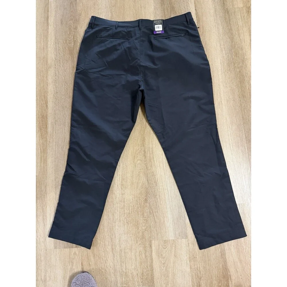 Banana Republic Men’s Flat Front Pants Lot Of 2 Blue And Black NEW 40x30